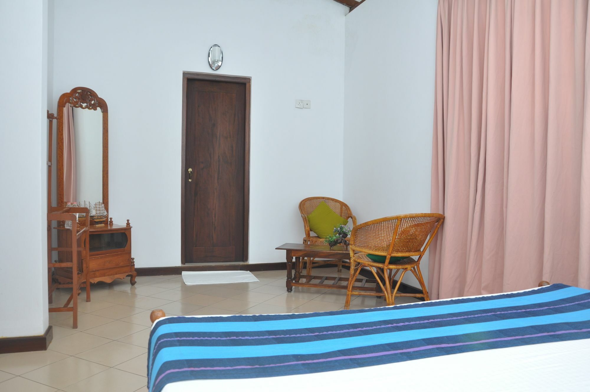 Shakuna Villa هيكادوفا المظهر الخارجي الصورة